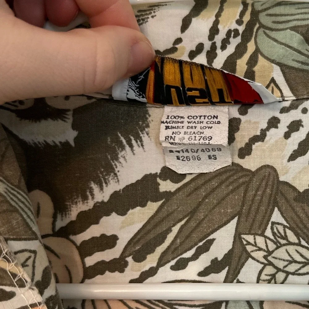 Vtg 80’s Just Cristina Jungle Tiger Print Safari Shirt Crop Button Sz S #1544